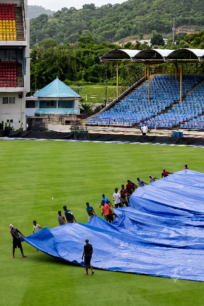 SPECIAL CRICKET PITCH COVERS